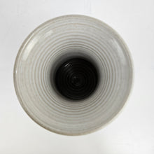 Load image into Gallery viewer, Studio Pottery Vase