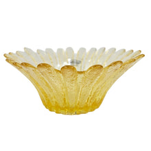 Load image into Gallery viewer, Gold Daisy Flower Bowl