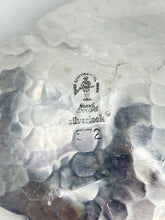 Load image into Gallery viewer, Hammered Aluminum Platter