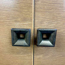 Load image into Gallery viewer, Modern Chest of Drawers