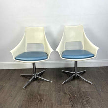 Load image into Gallery viewer, Modern Fiberglass Shell Chairs