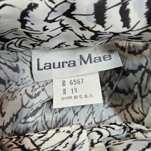 Load image into Gallery viewer, Ladies White &amp; Black Blouse