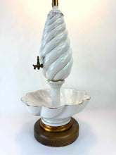 Load image into Gallery viewer, Italian Pottery Cistern Lamp