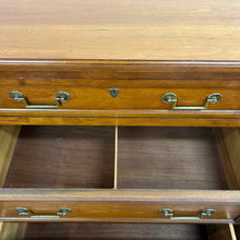 Load image into Gallery viewer, Traditional Wooden Dresser