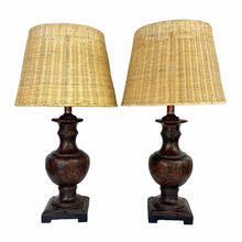 Load image into Gallery viewer, Wicker &amp; Faux Wormwood Lamps