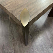 Load image into Gallery viewer, Bernhardt Dining Table