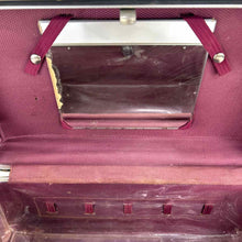 Load image into Gallery viewer, Halliburton Train Case