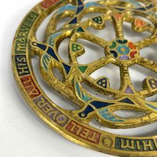 Load image into Gallery viewer, Give Thanks Brass Trivet