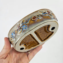Load image into Gallery viewer, Pottery Bird Dish