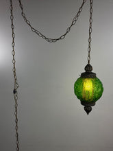 Load image into Gallery viewer, Green Glass Swag