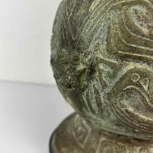 Load image into Gallery viewer, Chinese Bronze Urn Lamp