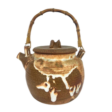 Load image into Gallery viewer, Studio Pottery Tea Pot