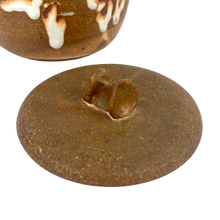 Load image into Gallery viewer, Studio Pottery Tea Pot