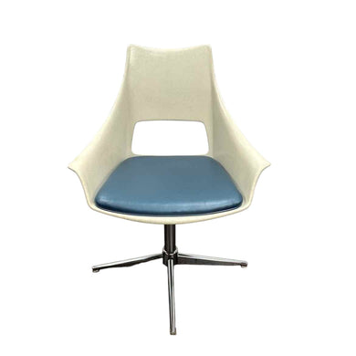 Modern Fiberglass Shell Chair