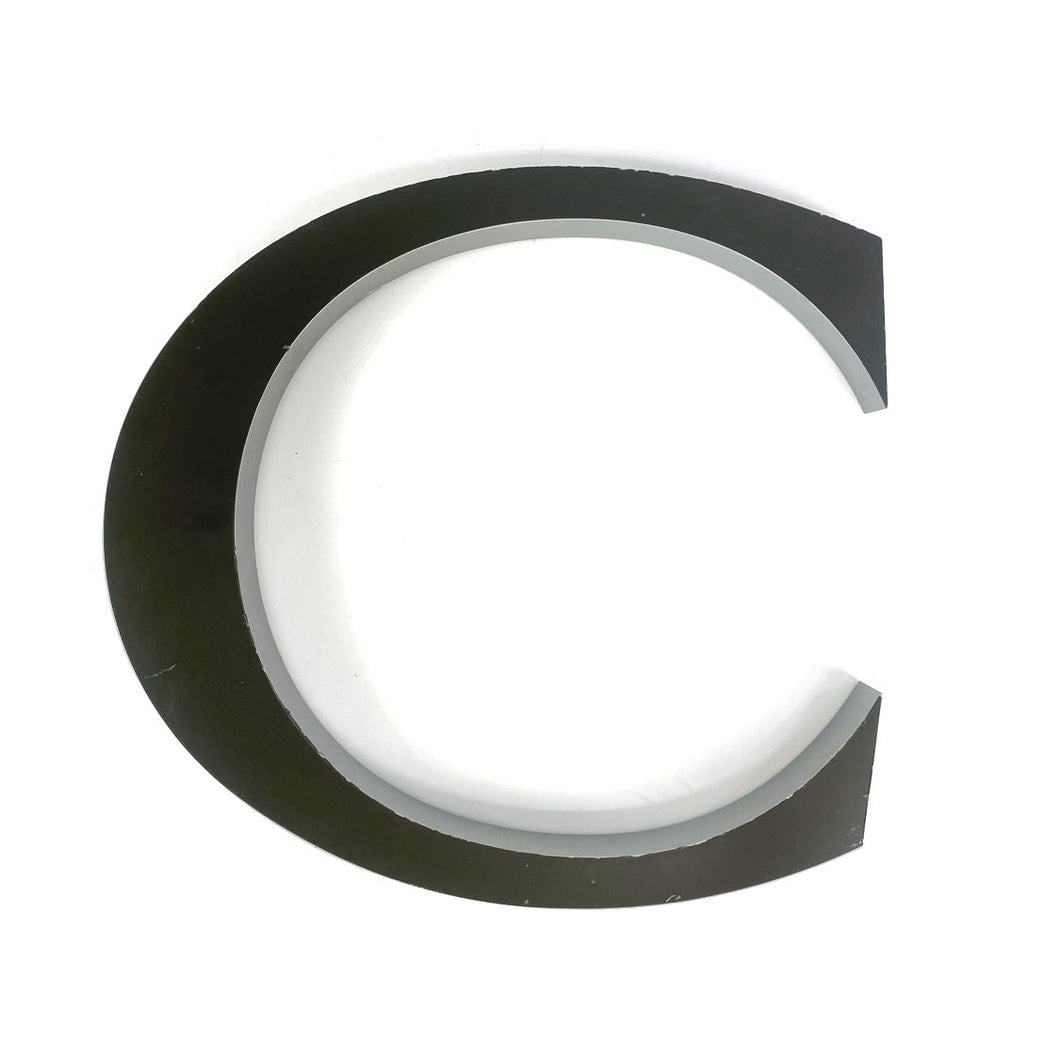 Serif Letter C