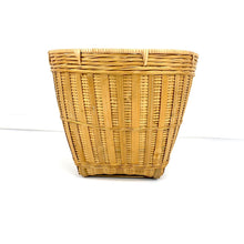 Load image into Gallery viewer, Large Woven Basket