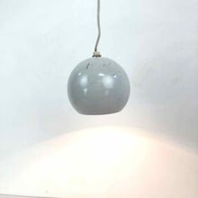 Load image into Gallery viewer, White Metal Globe Lamp