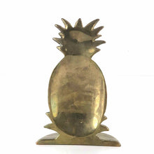 Load image into Gallery viewer, Brass Pineapple Bookend