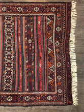 Load image into Gallery viewer, Handmade Antique Rug