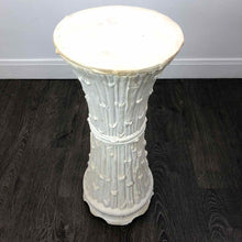 Load image into Gallery viewer, Crane &amp; Bamboo Pedestal