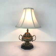 Load image into Gallery viewer, Heavy Small Brass Lamp