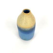 Load image into Gallery viewer, Studio Pottery Bud Vase